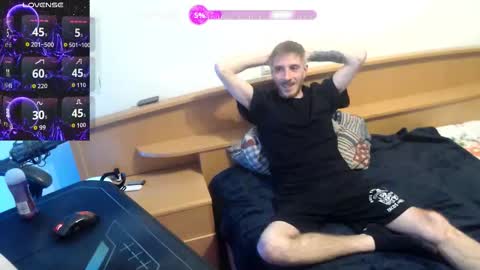 Zuzmoe online show from December 21, 10:16 pm