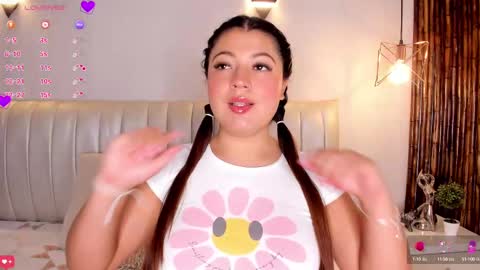 Snapshot of zuzu_sweet chatting on September 29, 7:13 pm Zara online show from September 29, 7:13 pm