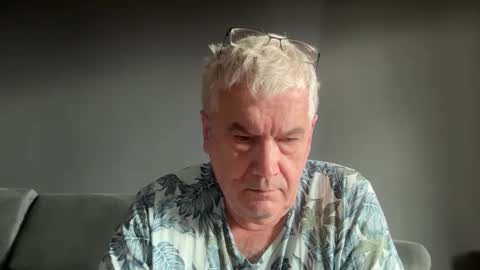 zwickauer1969 online show from February 23, 12:07 pm