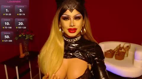 zyradom online show from December 19, 4:24 pm