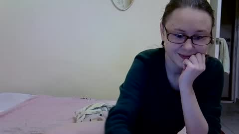 Zyuhre online show from February 1, 2:58 am